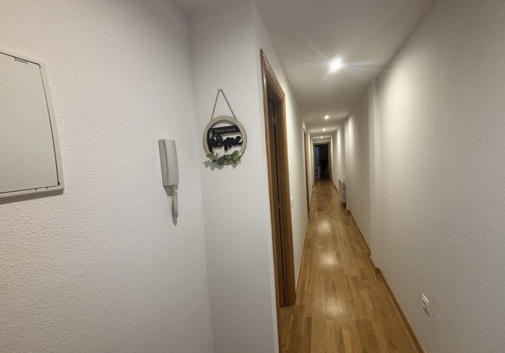 Piso C HERMANOS CALDERÓN 43 (11)